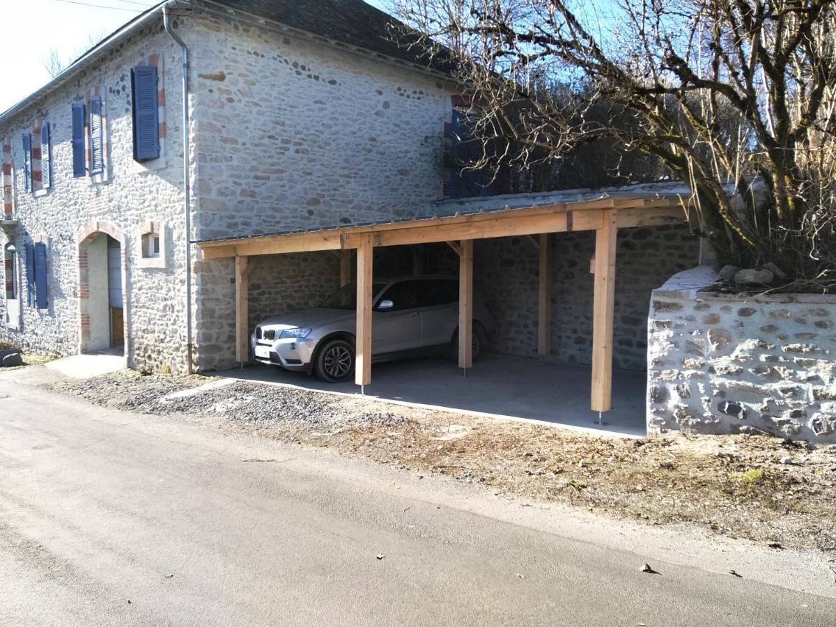 Le Relais Des Capucines Bed & Breakfast Largnac ภายนอก รูปภาพ