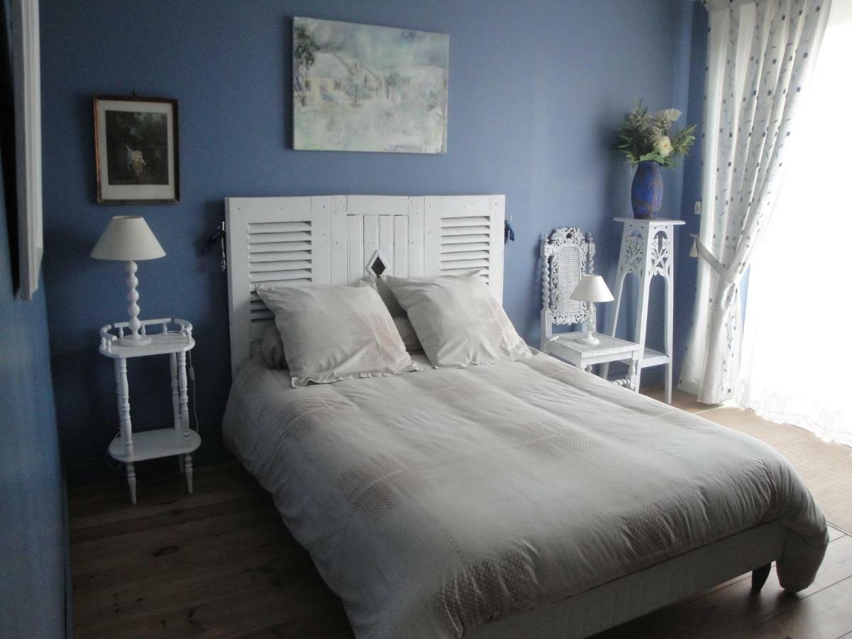 Le Relais Des Capucines Bed & Breakfast Largnac ภายนอก รูปภาพ