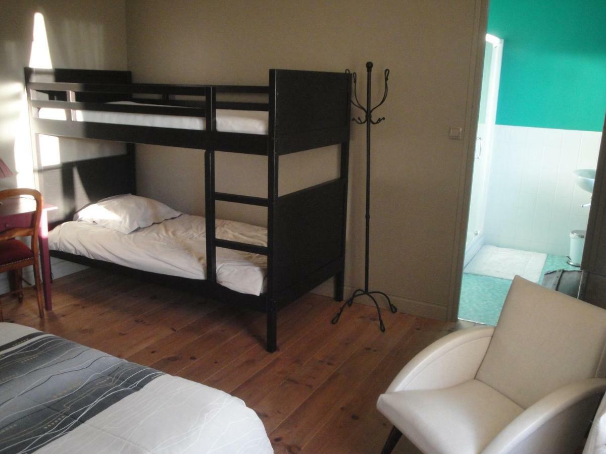 Le Relais Des Capucines Bed & Breakfast Largnac ภายนอก รูปภาพ